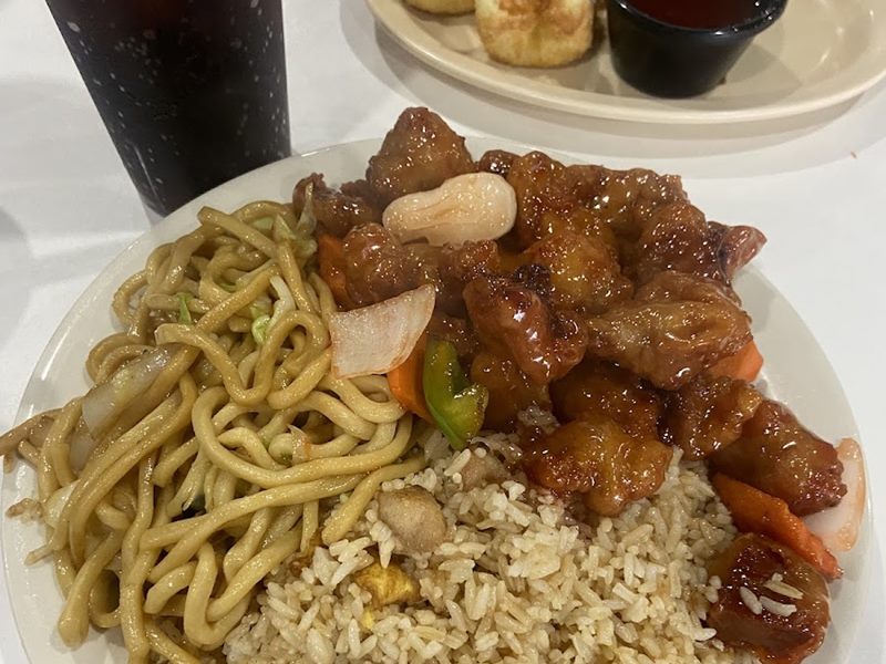 Silver Garden & Mongolian BBQ food